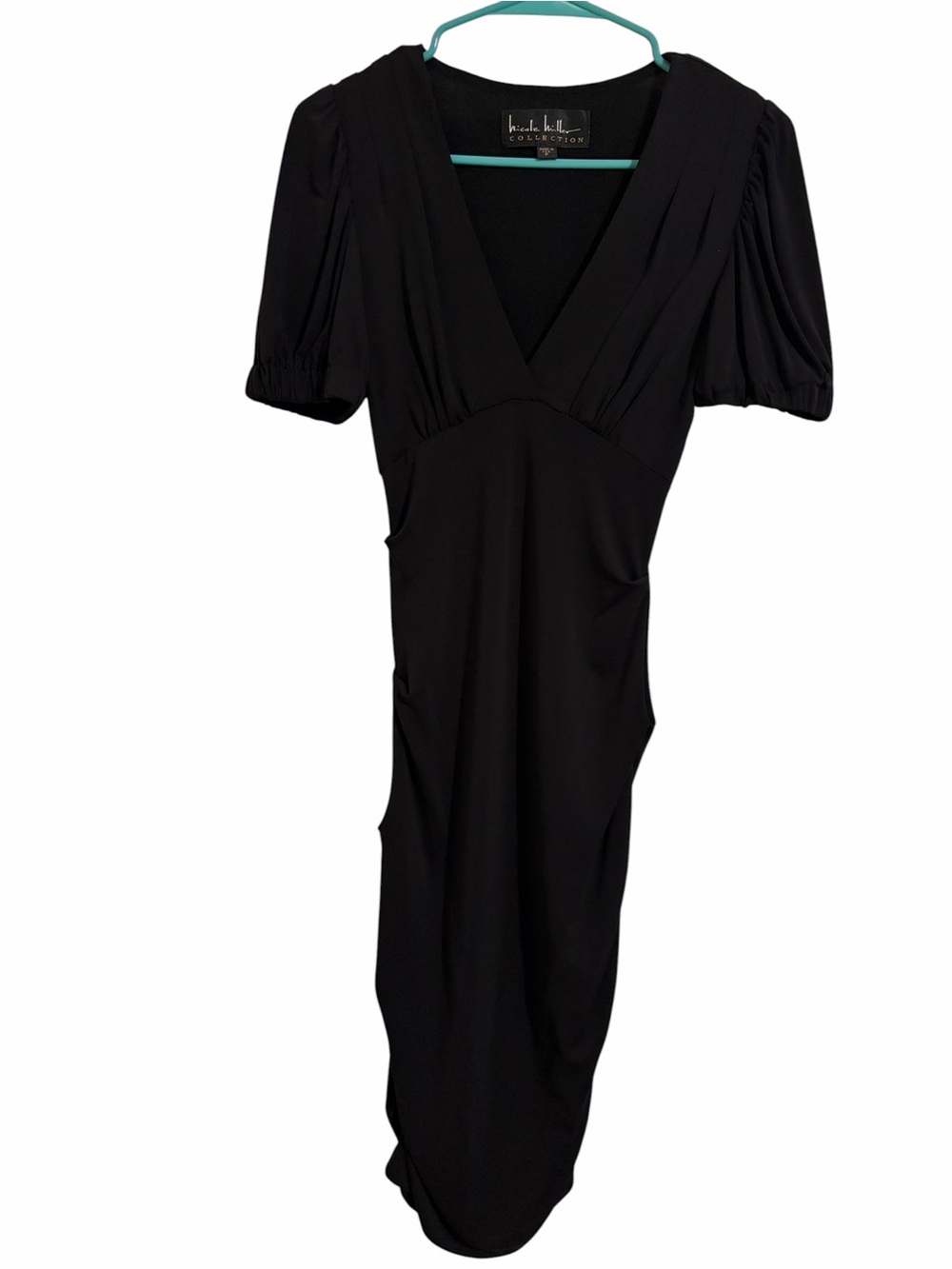 Nicole Miller Black Maxi Dress with V-Neck and Puff Sleeves Preowned P